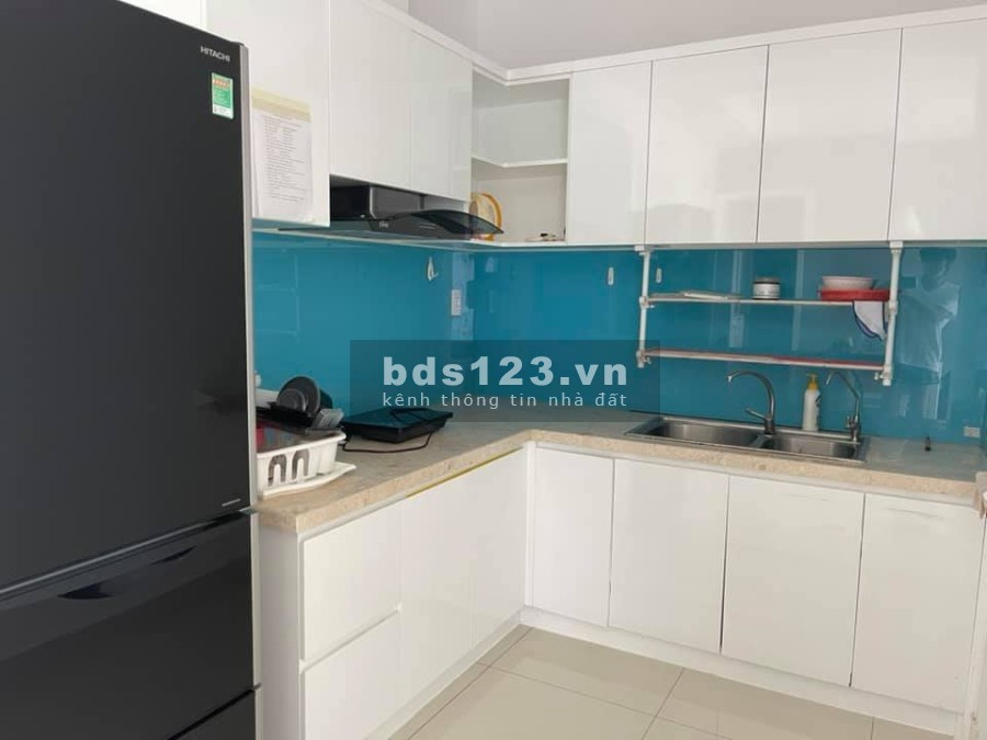 Florita 2 PN, giá thuê 13 triệu, LH: 0878162162 tầng cao, nhà có ban công gió mát mẻ