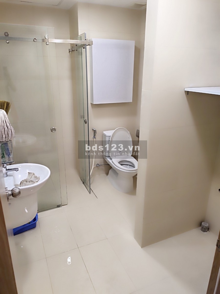 Bán căn hộ Tân Phú Carillon 7, diện tích 77m2, giá thanh toán chỉ 2 tỷ 950.