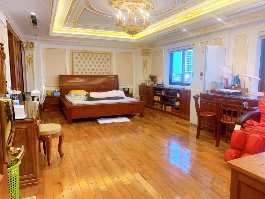Bán nhà mặt phố Kim Mã Thượng, Ba Đình, diện tích sử dụng 188m2, đúc 9 tầng, giá 104 tỷ