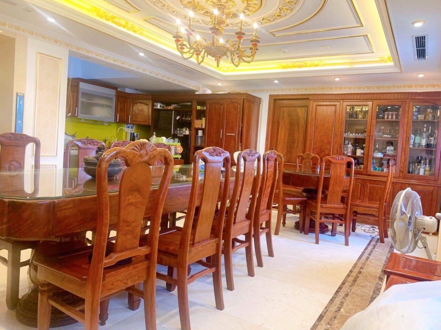 Bán nhà mặt phố Kim Mã Thượng, Ba Đình, diện tích sử dụng 188m2, đúc 9 tầng, giá 104 tỷ