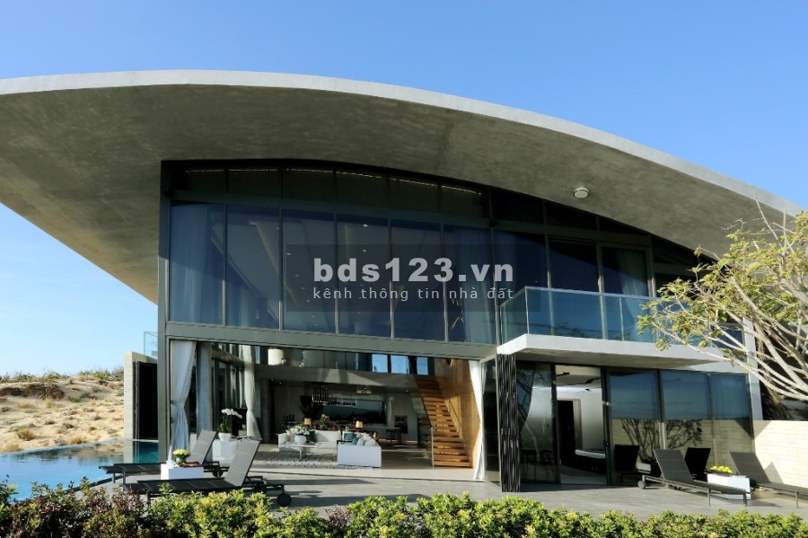 Bán biệt thự biển 6* Gallery Villas Hồ Tràm Strip, DT 1100m2, Giá 86 Tỷ, Có Sân Golf Bluffs & Casino