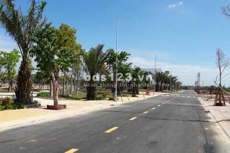 Bán đất mặt tiền 100m tại Đồng Nai tiện ích xung quanh đầy đủ, giá tốt đầu tư sinh lời cao