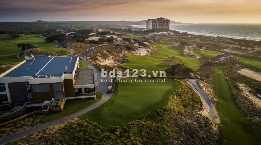 Bán biệt thự biển 6* Gallery Villas Hồ Tràm Strip, DT 1100m2, Giá 86 Tỷ, Có Sân Golf Bluffs & Casino
