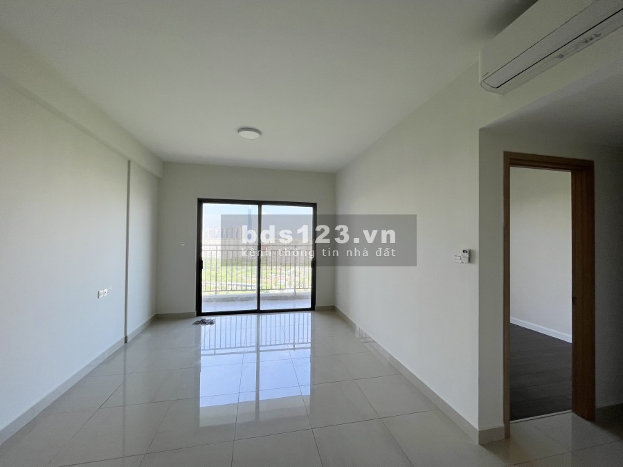 Bán gấp căn 3PN diện tích sử dụng 90m2 giá quá tốt The Sun Avenue lh 0931339365