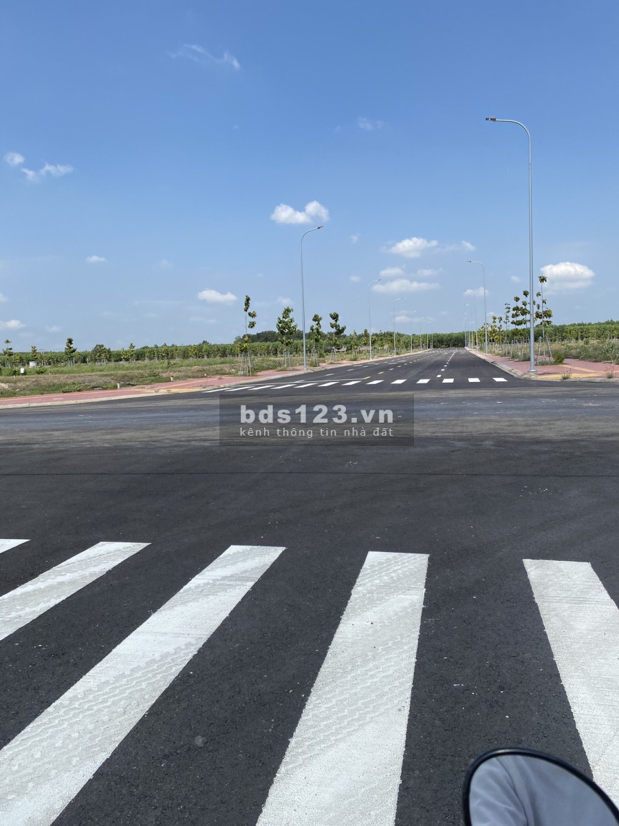 Bán đất mặt tiền 100m tại Đồng Nai tiện ích xung quanh đầy đủ, giá tốt đầu tư sinh lời cao