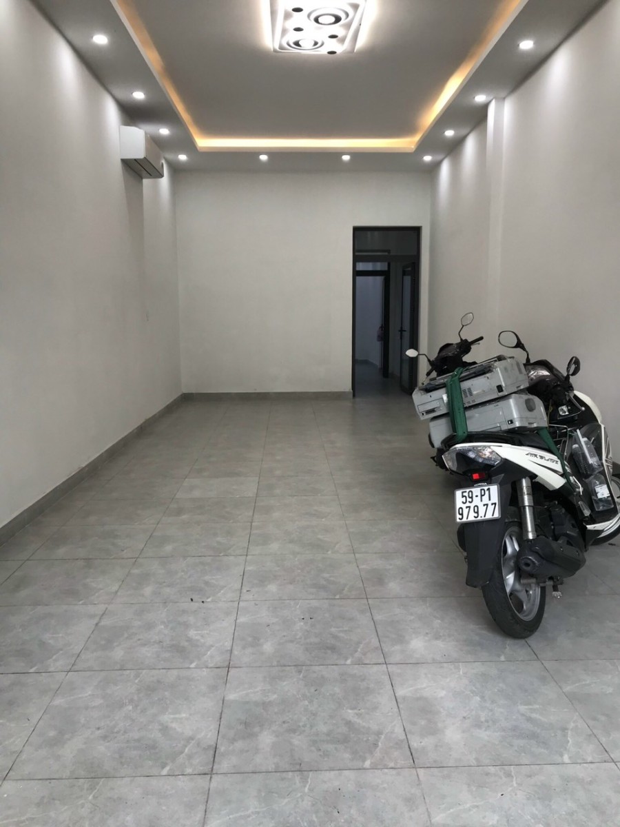 Cho thuê nhà mặt tiền 118 Châu Văn Liêm, phường 11, Quận 5, liên hệ 0968 052 720