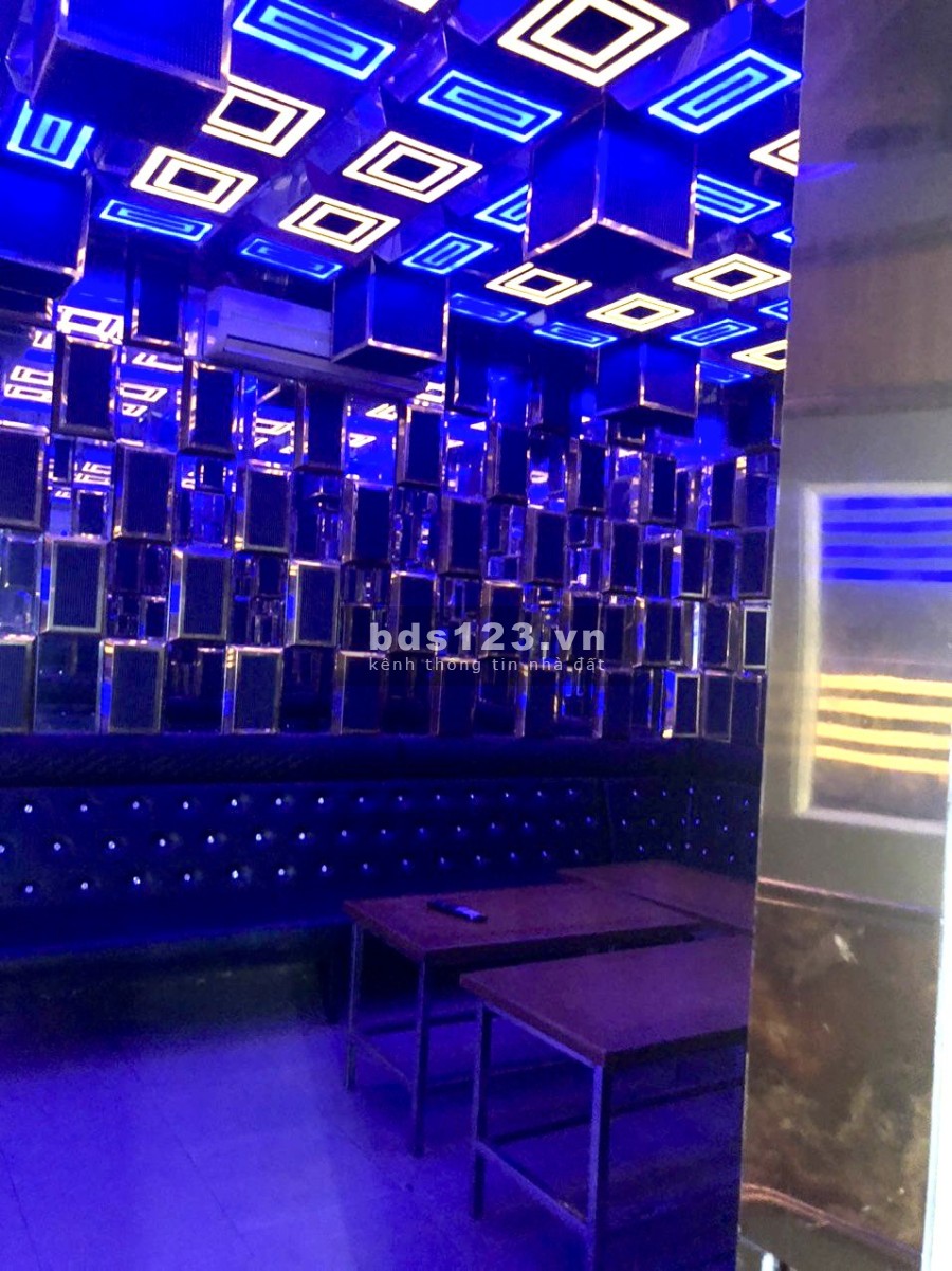 Cho thuê nhà MT 6 lầu An Dương Vương Bình Tân giá 68 triệu/tháng, lh 0708627958