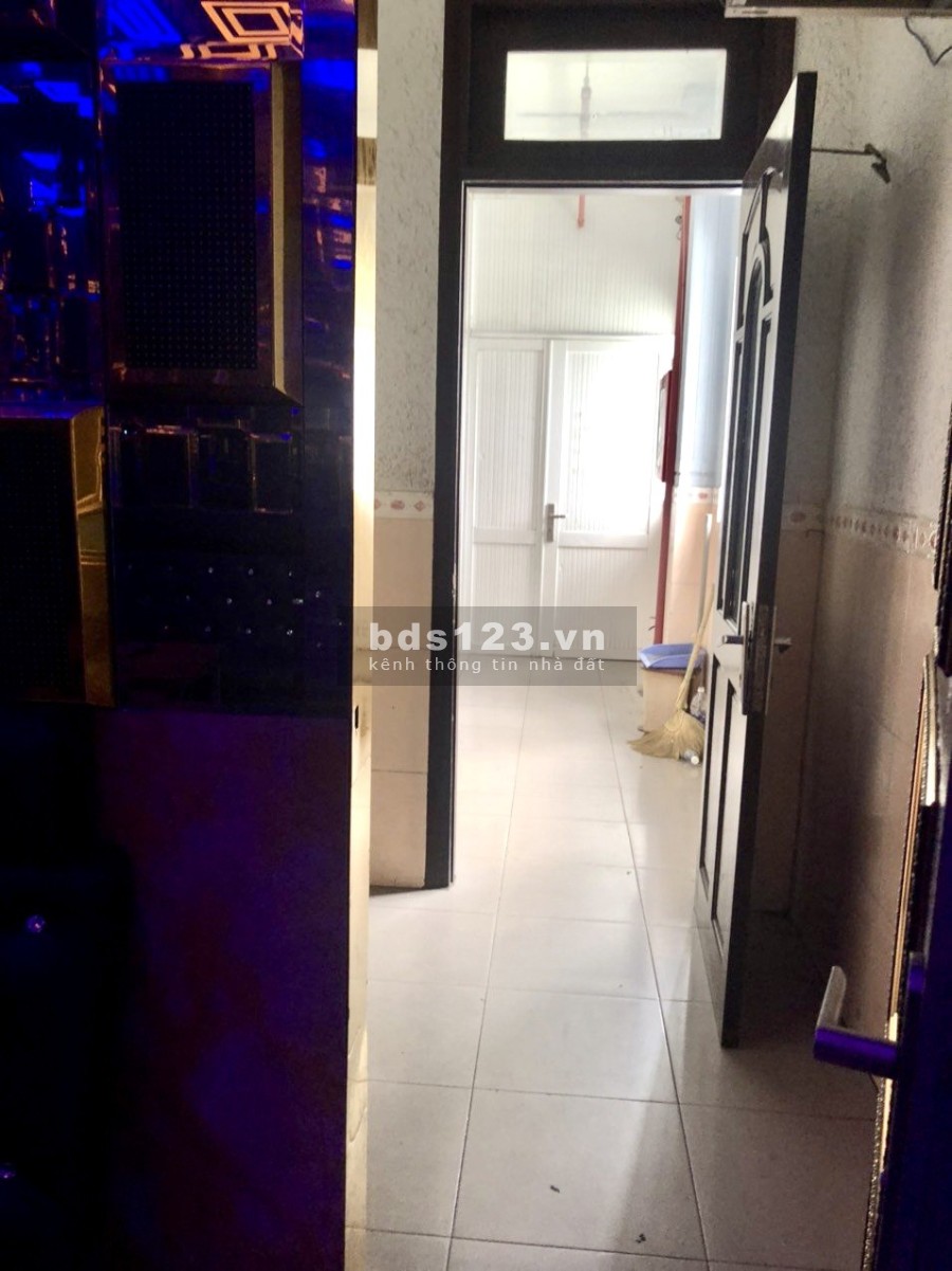 Cho thuê nhà MT 6 lầu An Dương Vương Bình Tân giá 68 triệu/tháng, lh 0708627958