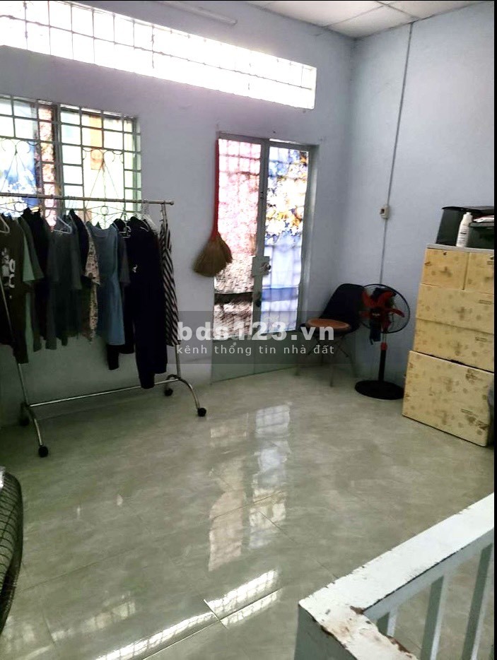 Chính chủ bán căn hộ tầng 3 c/c Trần Kế Xương Phú Nhuận, giá bán thương lượng