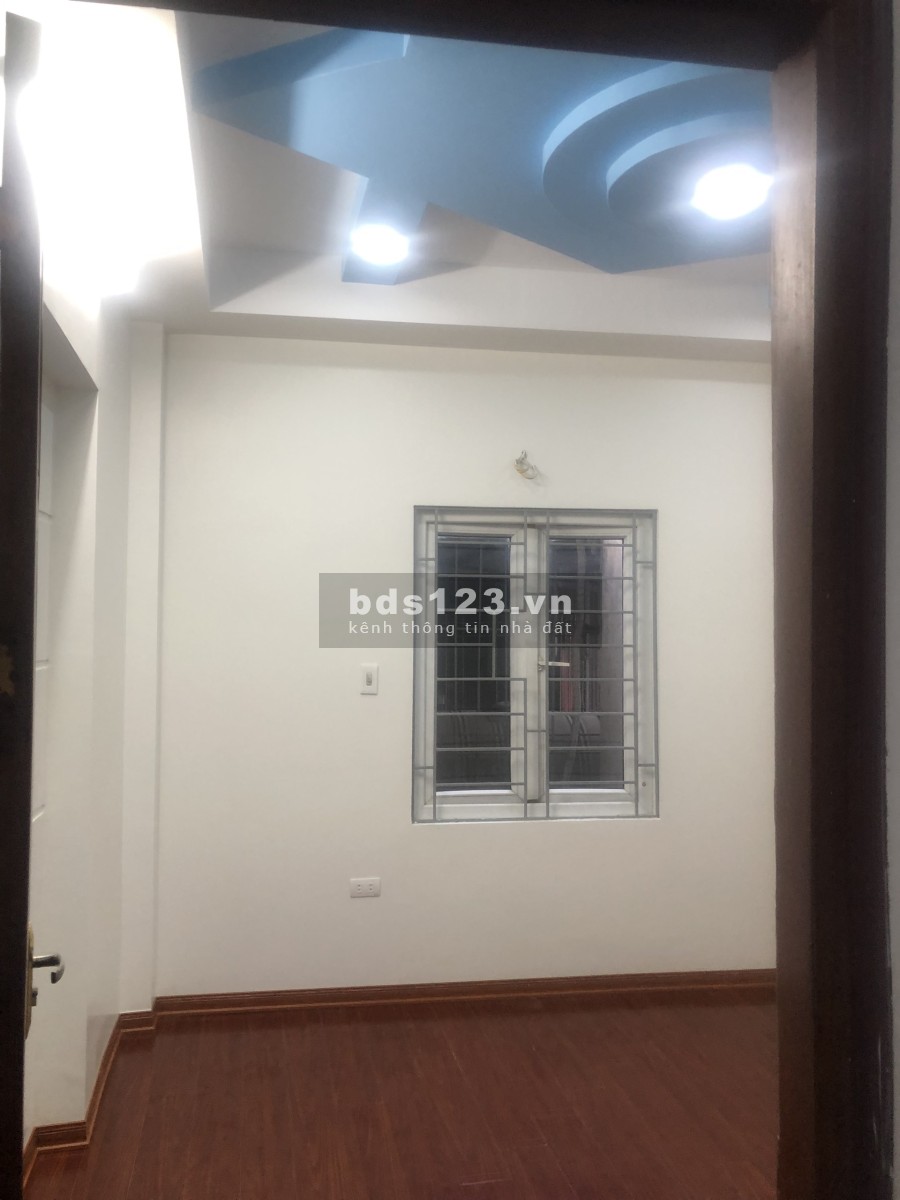 Bán nhà đẹp ở luôn Phố Trần Quốc Vượng 38m2 x 5 tầng giá 5,3 tỷ liên hệ 0912442669