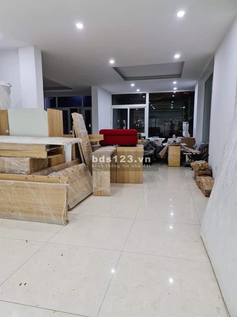 Bán Biệt thự Nàng Hương BT02 số 583 Nguyễn Trãi 179m2 giá 26 tỷ. LH 0912442669