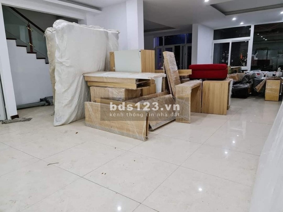 Bán Biệt thự Nàng Hương BT02 số 583 Nguyễn Trãi 179m2 giá 26 tỷ. LH 0912442669