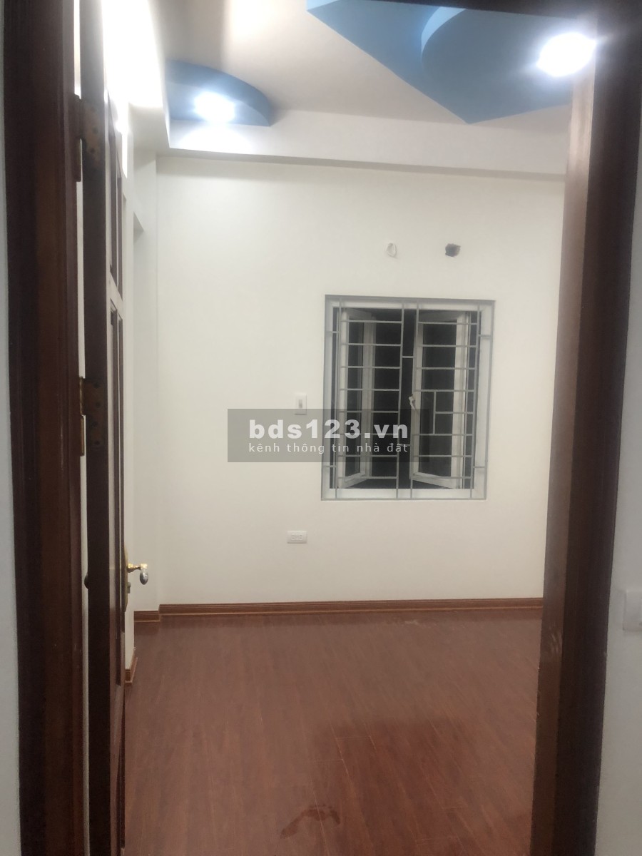 Bán nhà đẹp ở luôn Phố Trần Quốc Vượng 38m2 x 5 tầng giá 5,3 tỷ liên hệ 0912442669