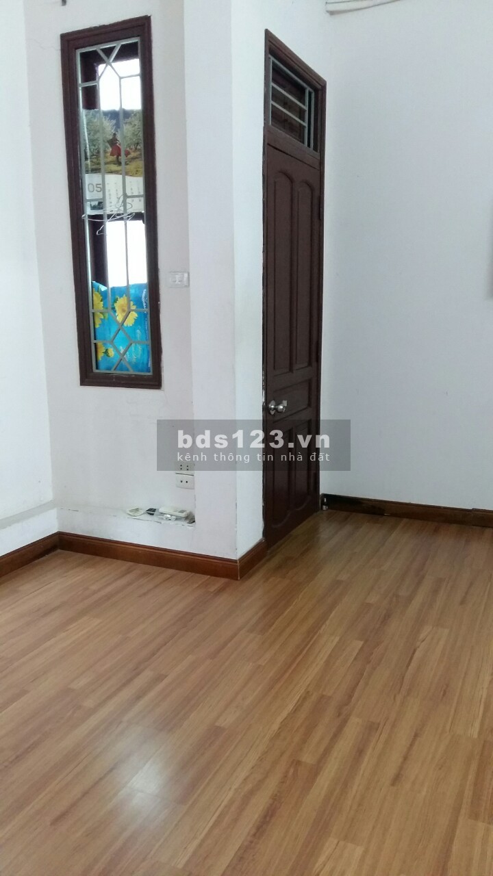Nhà lô góc 5 tầng x 48m2 ô tô vào nhà phố Chùa Láng giá 8,4 tỷ. LH 0912442669