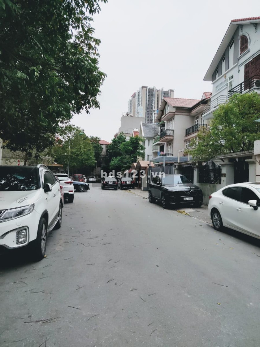 Bán Biệt thự Nàng Hương BT02 số 583 Nguyễn Trãi 179m2 giá 26 tỷ. LH 0912442669