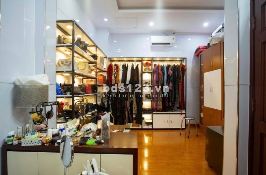 Bán biệt thự nhà phố Villas Thảo Điền, kết cấu 1 trệt, 1 lầu đúc, giá tốt đầu tư sinh lời cao