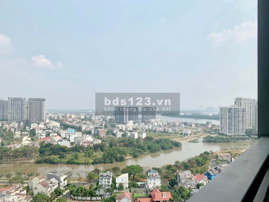Tin thật 100% bán căn hộ 2PN 76m2 view trực diện sông, tầng cao giá 4.2 tỷ bao hết, LH: 0902691920