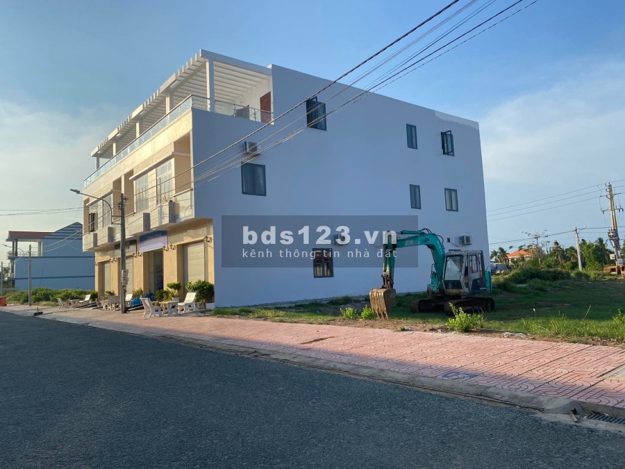 Bán đất nền Thạnh Phú Center - mặt tiền lộ 30m kinh doanh & đầu tư