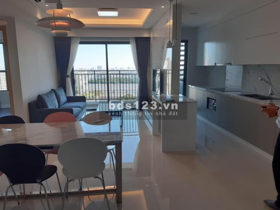 Tin thật 100% bán căn hộ 2PN 76m2 view trực diện sông, tầng cao giá 4.2 tỷ bao hết, LH: 0902691920