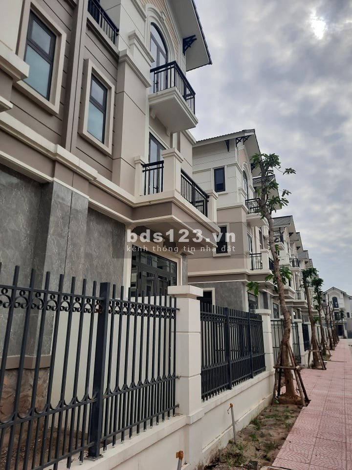 Bán biệt thự vừa đẹp vừa lợi tại Từ Sơn sổ hồng sở hữu lâu dài, giá tốt đầu tư
