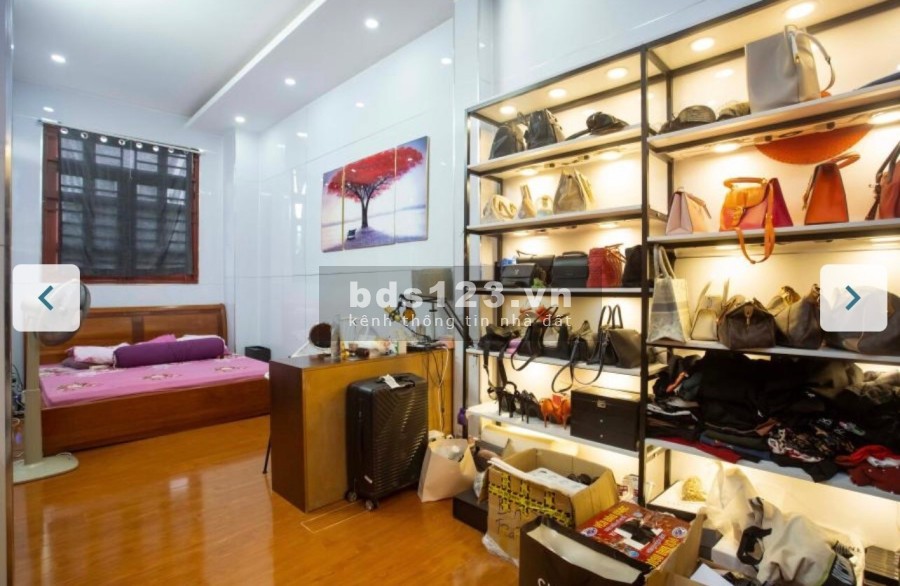 Bán biệt thự nhà phố Villas Thảo Điền, kết cấu 1 trệt, 1 lầu đúc, giá tốt đầu tư sinh lời cao