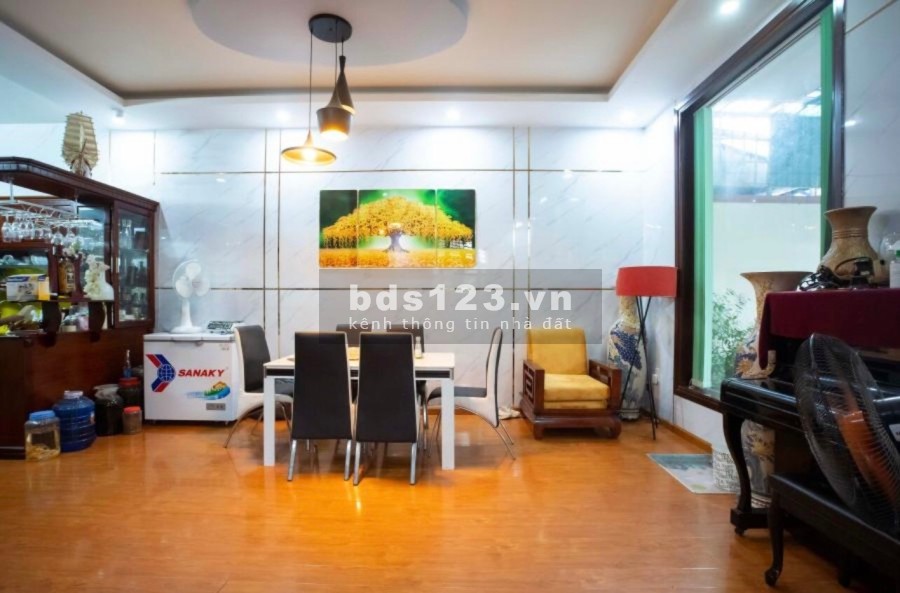 Bán biệt thự nhà phố Villas Thảo Điền, kết cấu 1 trệt, 1 lầu đúc, giá tốt đầu tư sinh lời cao