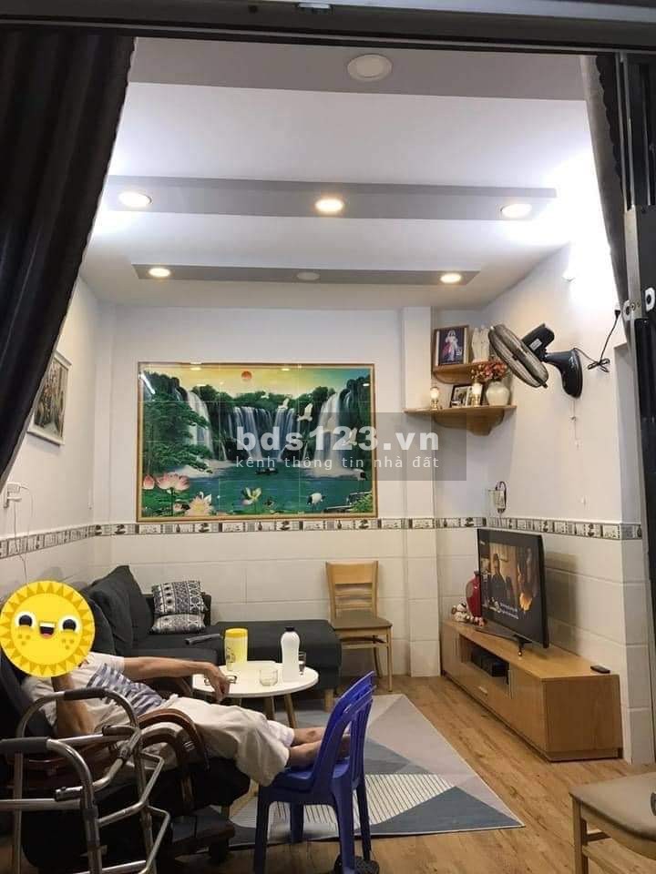 Nhà Quang Trung diện tích sử dụng 70m2 gần Big C Quận Gò Vấp Giá bán chỉ 2.9 tỷ