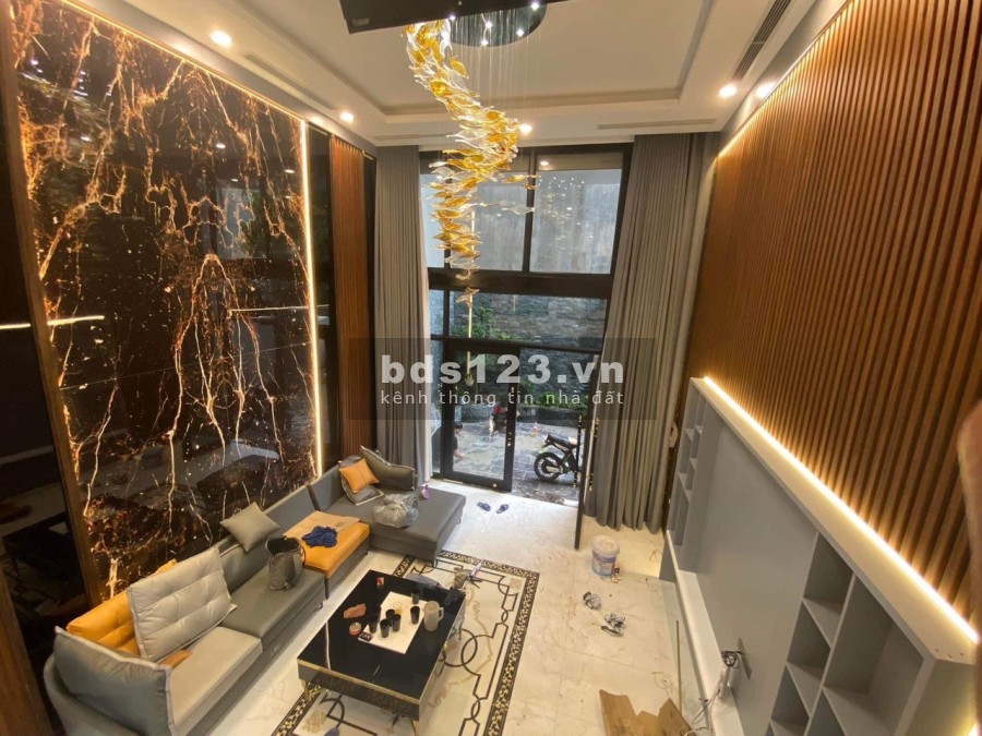 Bán nhà 5 tầng Đống Đa giá tốt nhất nhà mới đầy đủ nội thất hiện đại, liên hệ 0336425852