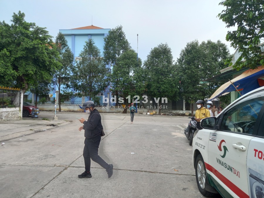 Nhà mặt tiền kinh doanh khu đô thị Mỹ Phước 1 giá bán 2.7 tỷ, bao sang tên công chứng