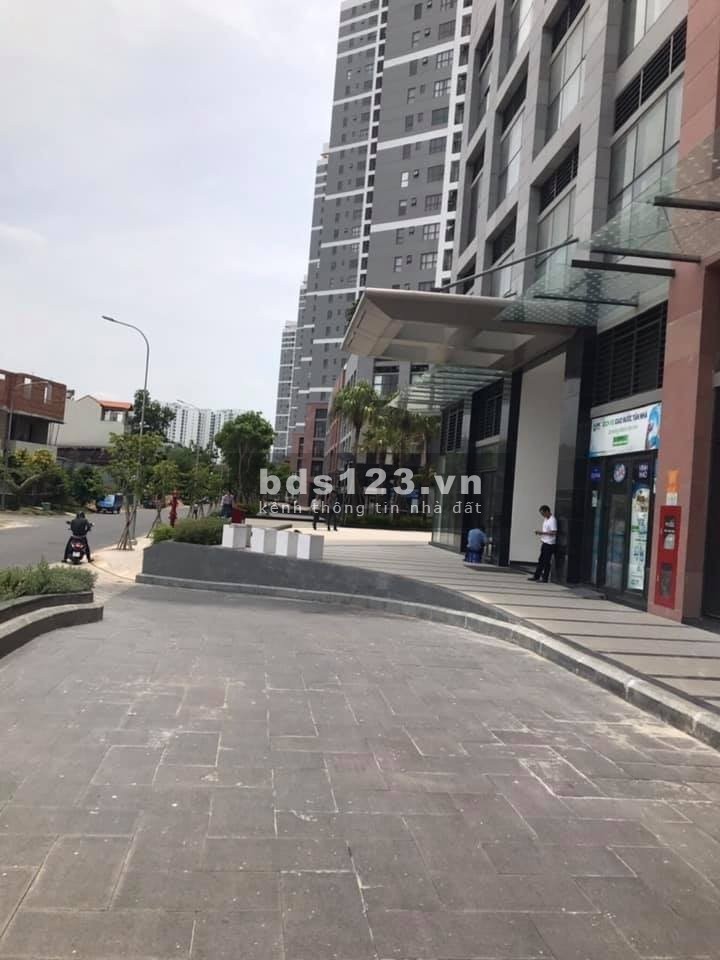 Cần bán căn shophouse The Sun Avenue 40m2 đầy đủ nội thất giá 7 tỷ còn thương lượng.