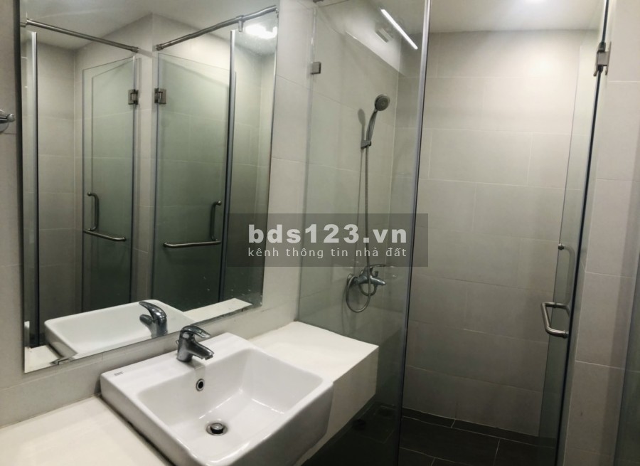 Bán gấp Căn Aquabay Ecopark giá tốt, 58m2, 2 ngủ 1VS, view Sân Golf, tầng cao thoáng mát 0392073432