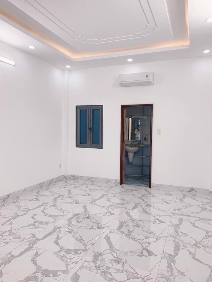 Siêu phẩm Hương Lộ 2, 70m2, xe tải ngay cửa, đúc kiên cố 3 tầng giá 5.6 tỷ có thương lượng