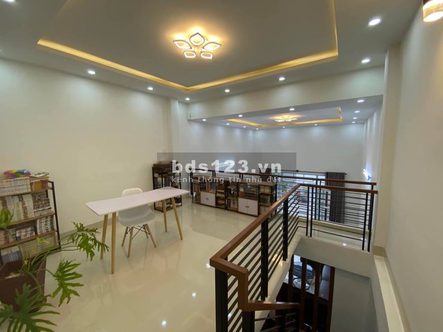 Nhà bán dt 110m2, ngang 7m, khu An Thượng Ngũ Hành Sơn tp Đà Nẵng giá chỉ 7 tỉ