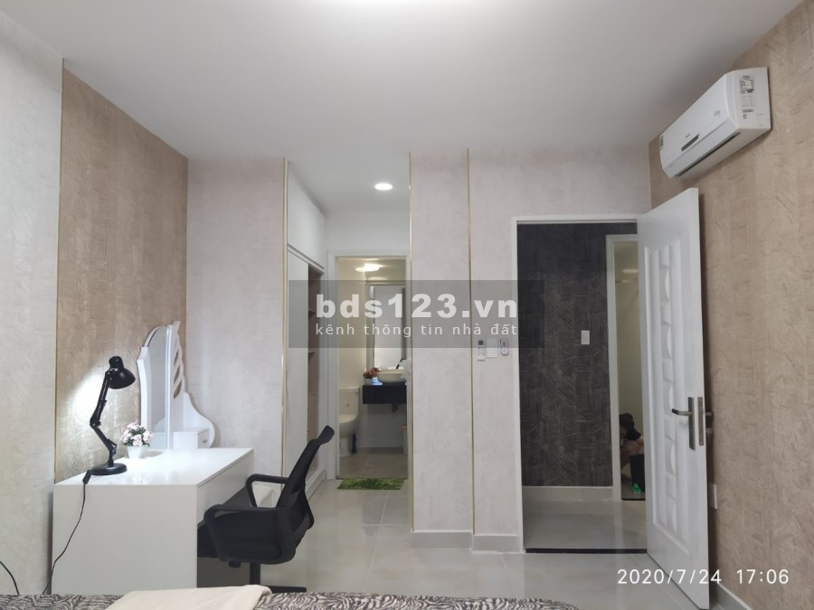 Cho thuê căn hộ 2 Sunrise City View nhà đẹp giá tốt 16.5 triệu/tháng, lh 0923398904