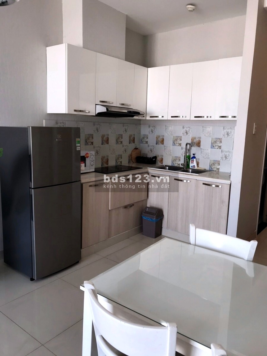 Căn 2 phòng The Prince cần cho thuê, view ĐB mát, giá 20tr/tháng. LH: 0941797916 Nhi