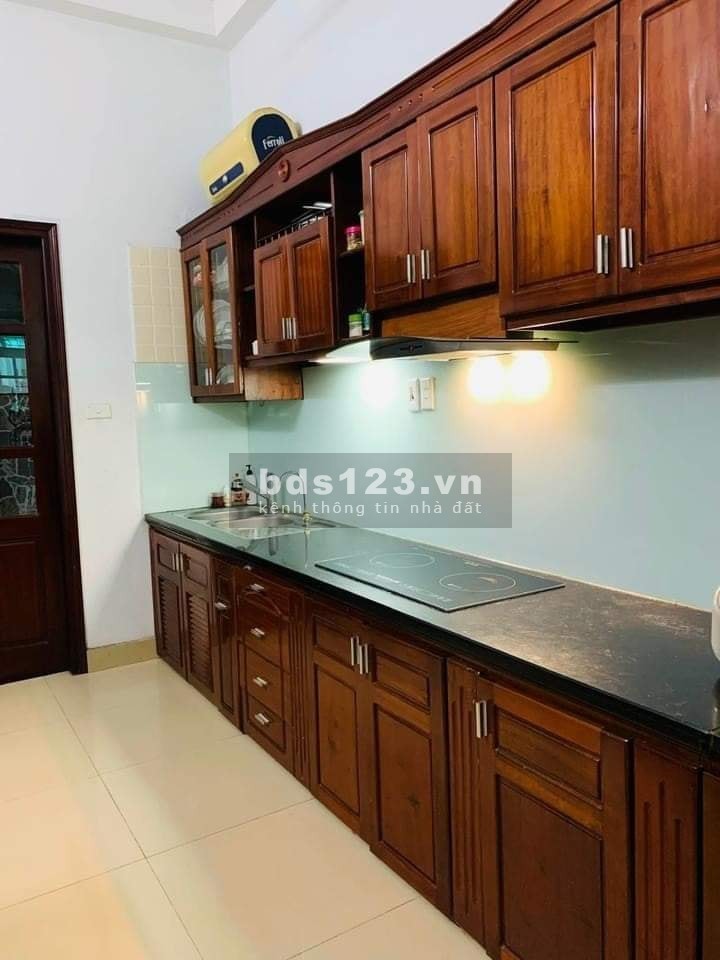 Hoàng Công Chất dtsd 61m2, ô tô vào nhà khu dân trí cao, 2 mặt thoáng, lh 0986971596.