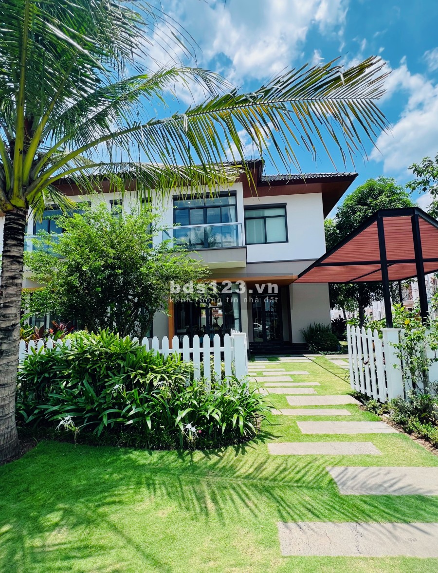 Bán nhà Bình Dương SHR vĩnh viễn - giá 2,3 tỉ còn thương lượng liên hệ 0812580307