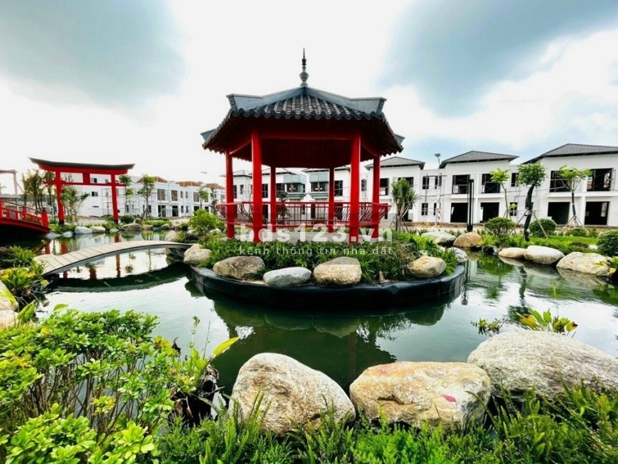Bán nhà Bình Dương SHR vĩnh viễn - giá 2,3 tỉ còn thương lượng liên hệ 0812580307