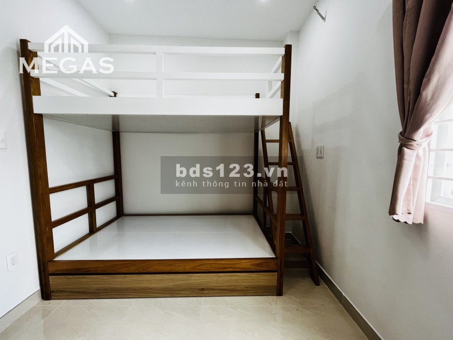 Phòng mới 100% ban công đầy đủ nội thất ngay Phan Văn Hớn - Trường Chinh lh 0778641231