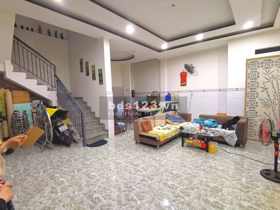 Hạ Chào, bán nhanh Kiệt Ô TÔ Trung Tâm thành phố Đà Nẵng, 5p ra sân bay