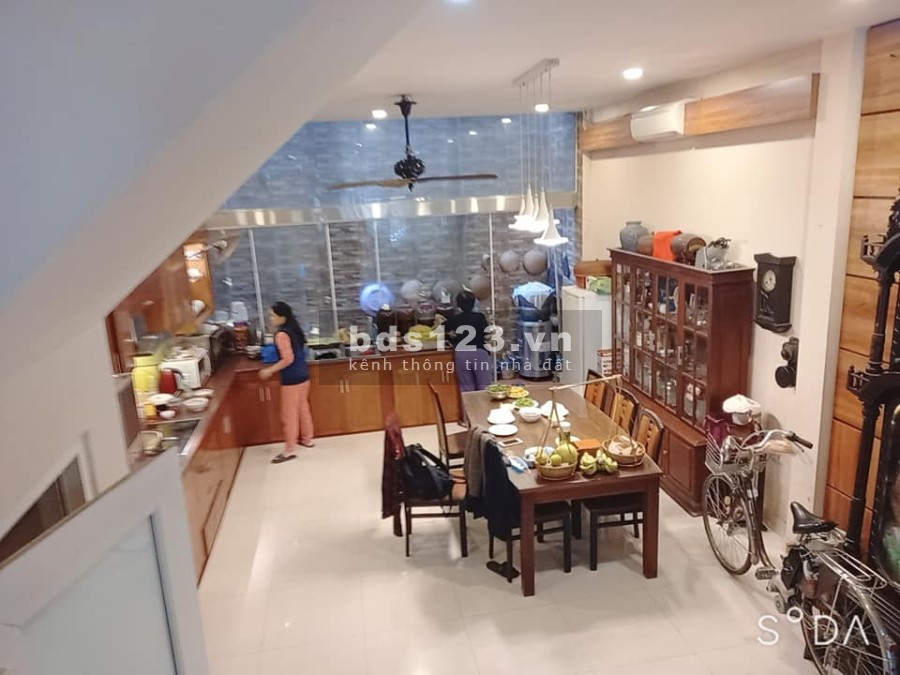 Khu phân lô hai mặt thoáng lòng đường 12m, vỉa hè 4m, kinh doanh văn phòng, giá tốt