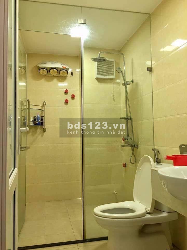 Khu phân lô hai mặt thoáng lòng đường 12m, vỉa hè 4m, kinh doanh văn phòng, giá tốt