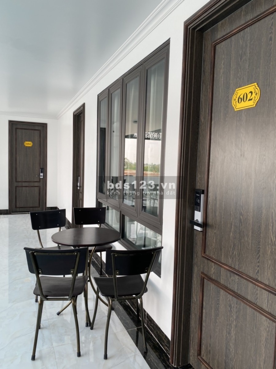 Bán khách sạn 3 sao DT 324m2 x 6 tầng, MT 18m, 40 phòng kinh doanh quần thể FLC Sầm Sơn Thanh Hóa