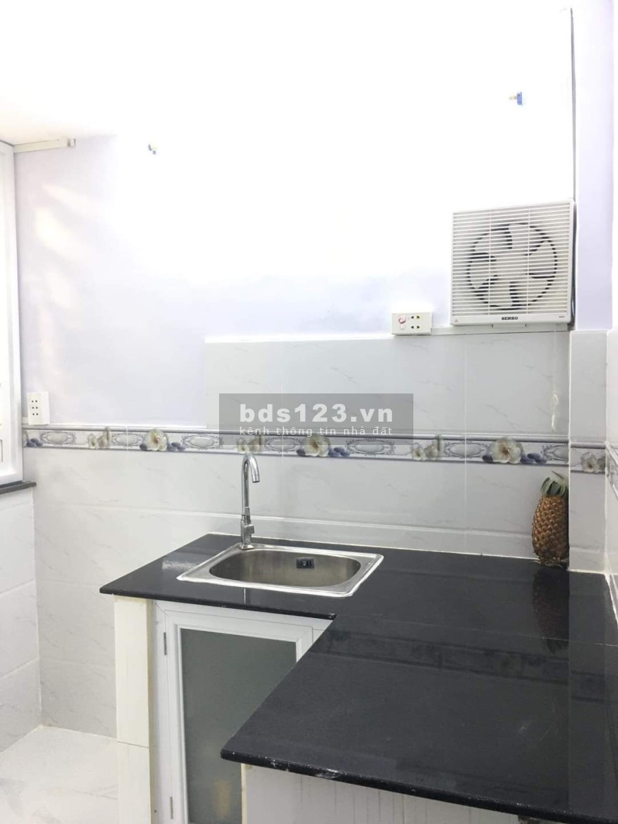 Bán nhà hẻm 148, Tôn Đản, phường 10, Quận 4, giá bán 2 tỷ 3 liên hệ 0908701648
