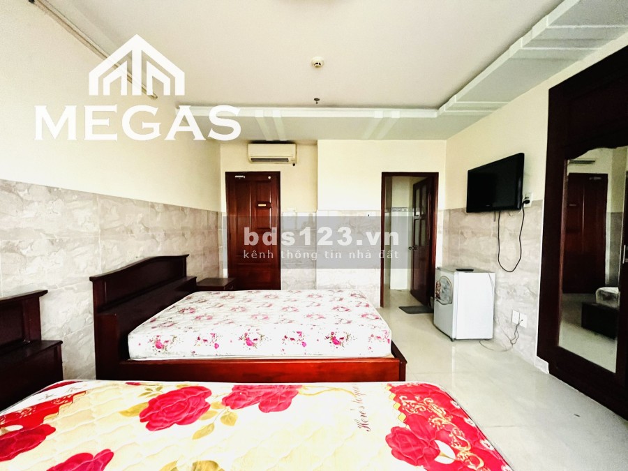 Căn hộ full nội thất ban công riêng cửa sổ to ngay cầu vượt An Sương chợ Lạc Quang