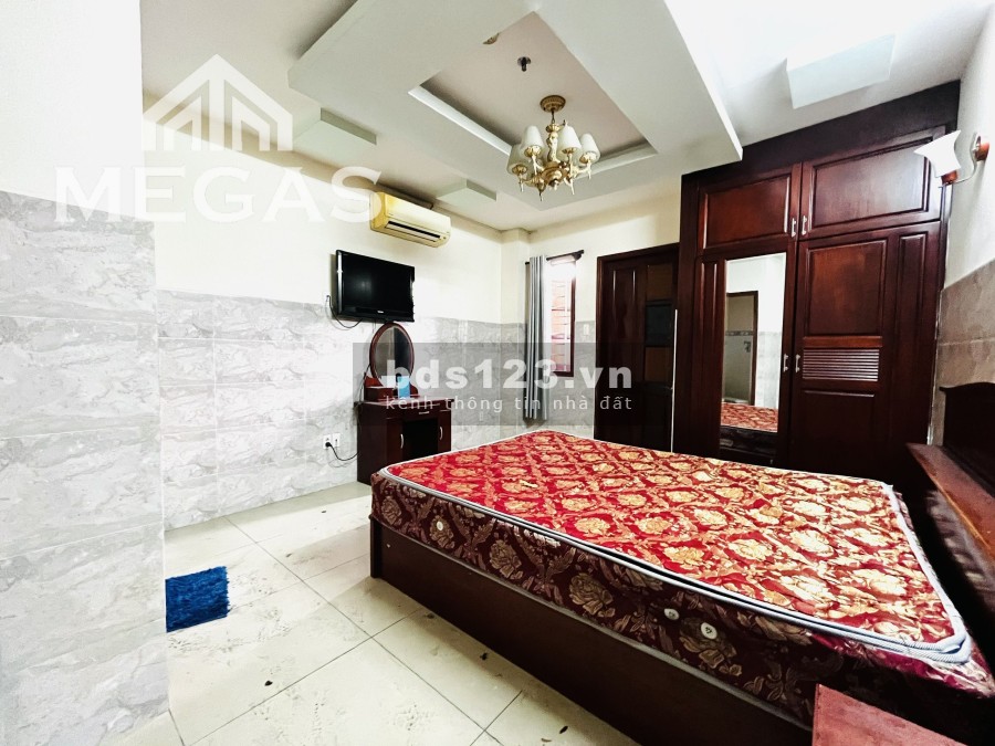 Căn hộ full nội thất ban công riêng cửa sổ to ngay cầu vượt An Sương chợ Lạc Quang