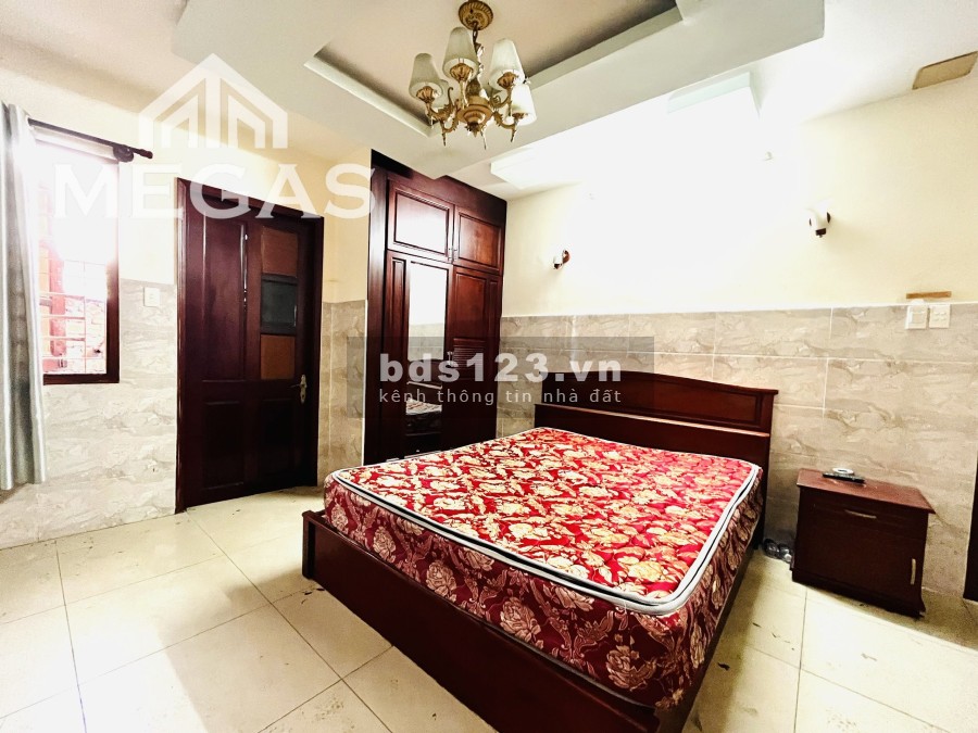 Căn hộ full nội thất ban công riêng cửa sổ to ngay cầu vượt An Sương chợ Lạc Quang