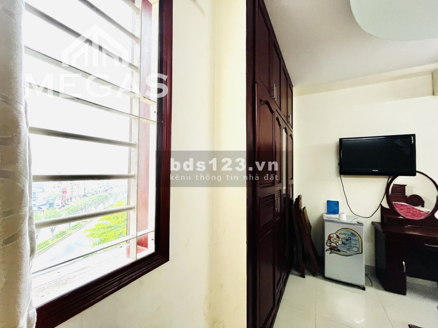 Căn hộ full nội thất ban công riêng cửa sổ to ngay cầu vượt An Sương chợ Lạc Quang