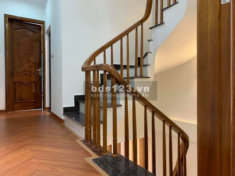 Bán nhà Bình Chiểu, Thủ Đức, Ô tô tránh, Diện tích khủng, 130m, nhỉnh 5 tỷ