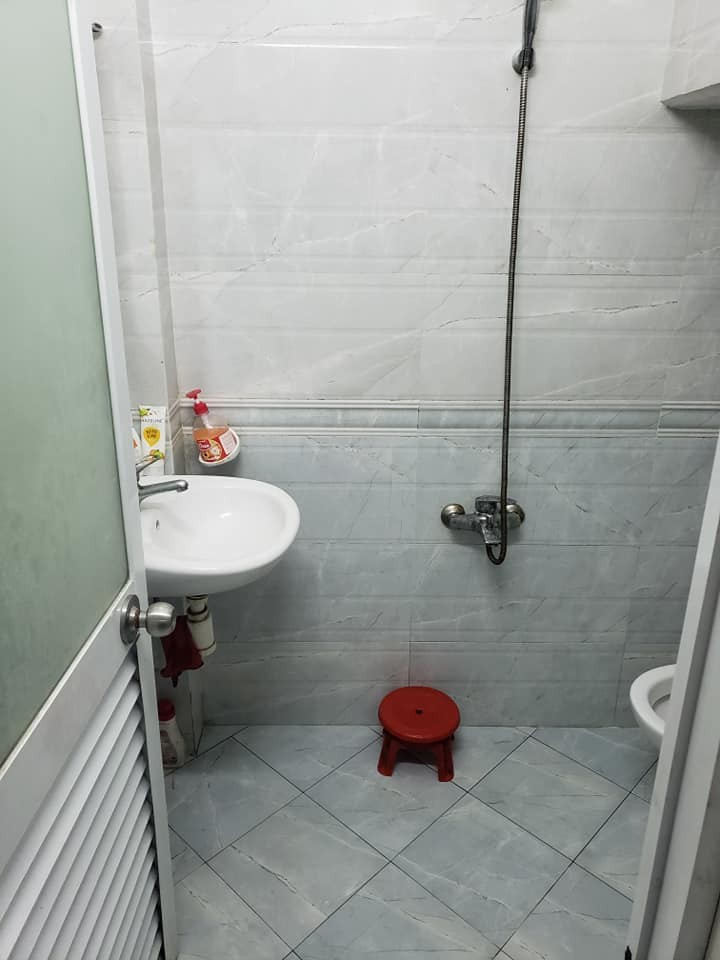 Chủ ngộp, bán nhà ngay Thống Nhất, P15, Gò Vấp diện tích sử dụng 45m2, giá bán 3.5 tỉ